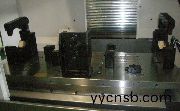后橋加工裌具